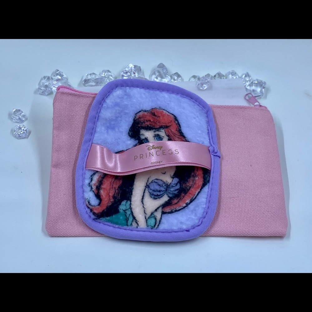 💋 LTE MakeUp Eraser Set - Picture 3 of 8